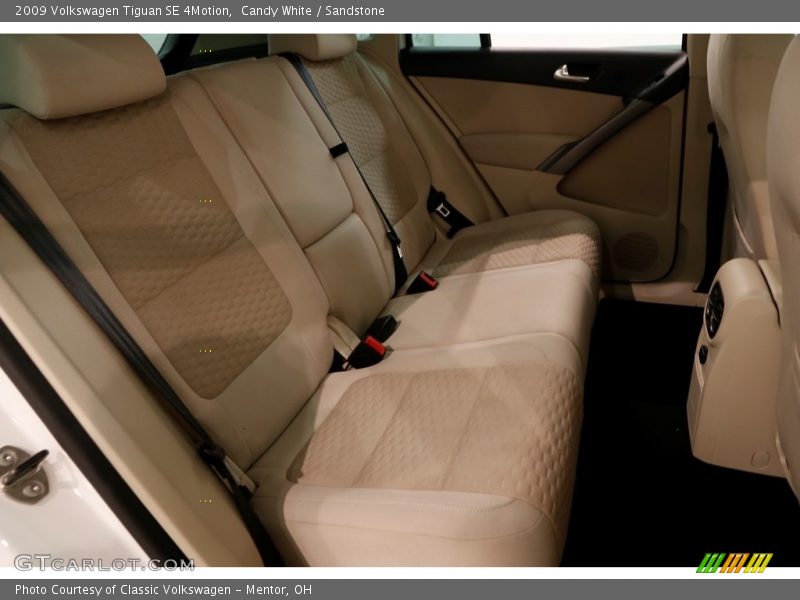 Candy White / Sandstone 2009 Volkswagen Tiguan SE 4Motion