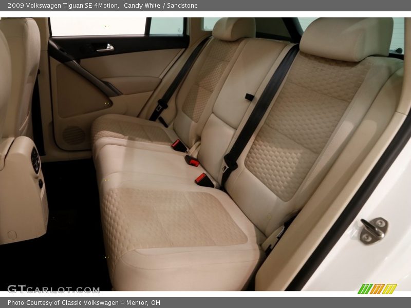 Candy White / Sandstone 2009 Volkswagen Tiguan SE 4Motion
