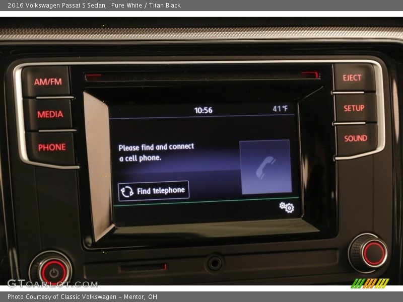 Pure White / Titan Black 2016 Volkswagen Passat S Sedan
