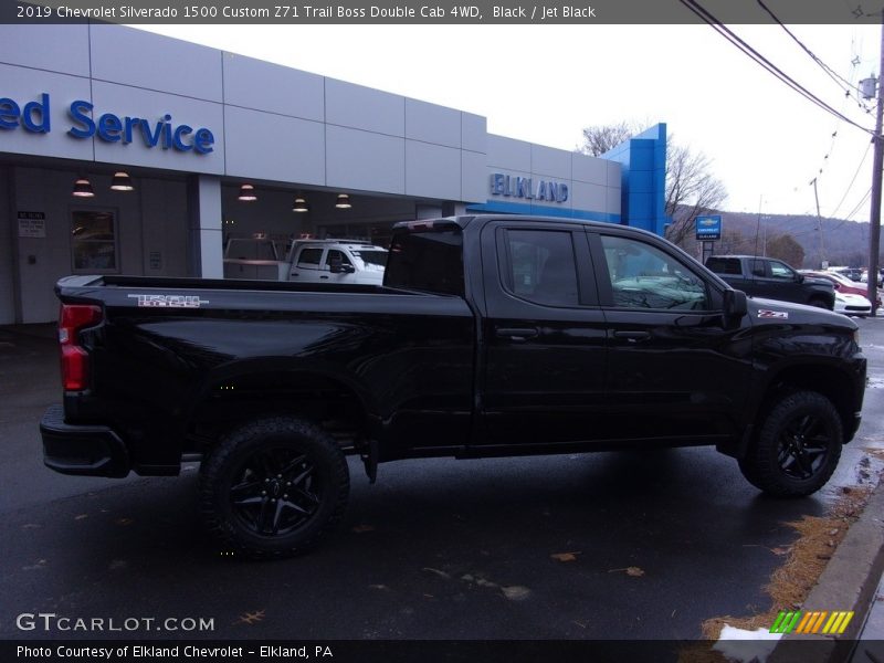 Black / Jet Black 2019 Chevrolet Silverado 1500 Custom Z71 Trail Boss Double Cab 4WD