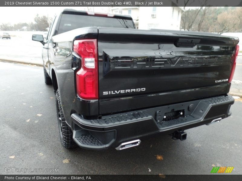 Black / Jet Black 2019 Chevrolet Silverado 1500 Custom Z71 Trail Boss Double Cab 4WD