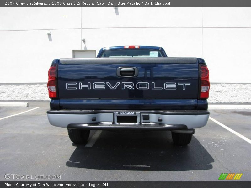 Dark Blue Metallic / Dark Charcoal 2007 Chevrolet Silverado 1500 Classic LS Regular Cab