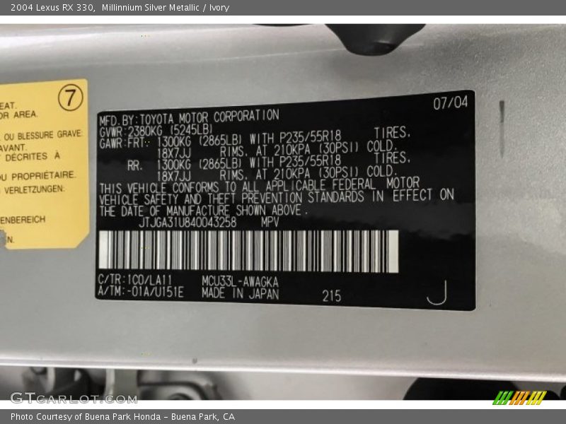 Millinnium Silver Metallic / Ivory 2004 Lexus RX 330