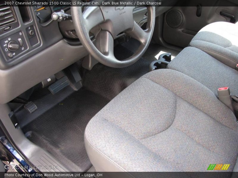 Dark Blue Metallic / Dark Charcoal 2007 Chevrolet Silverado 1500 Classic LS Regular Cab