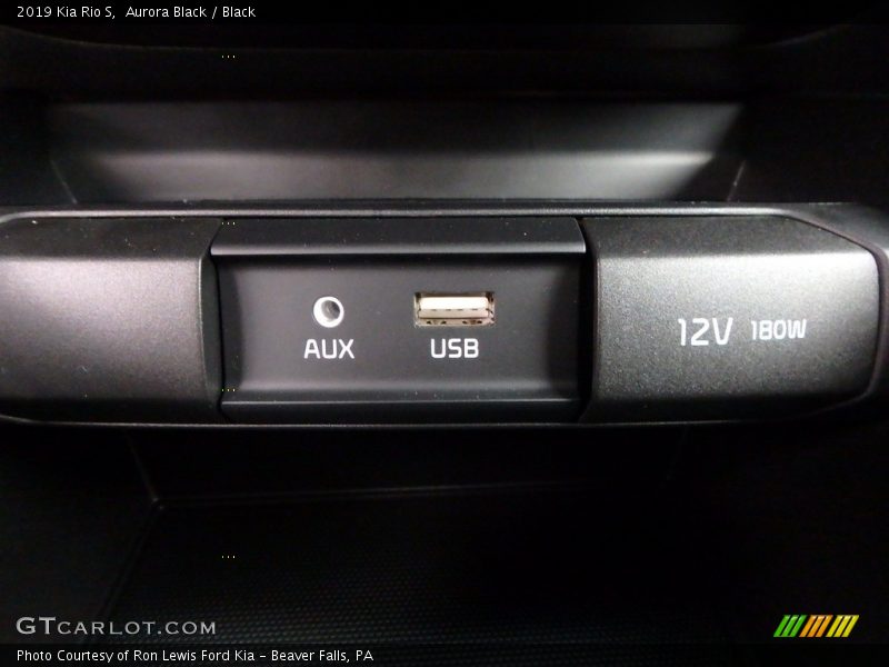 Aurora Black / Black 2019 Kia Rio S