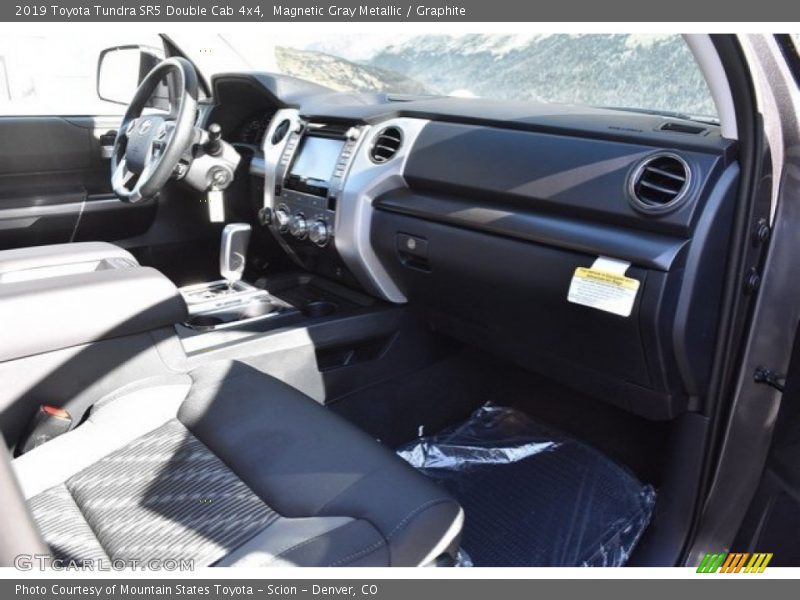 Magnetic Gray Metallic / Graphite 2019 Toyota Tundra SR5 Double Cab 4x4