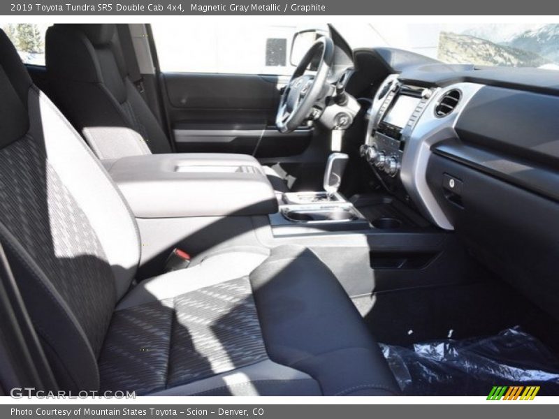Magnetic Gray Metallic / Graphite 2019 Toyota Tundra SR5 Double Cab 4x4