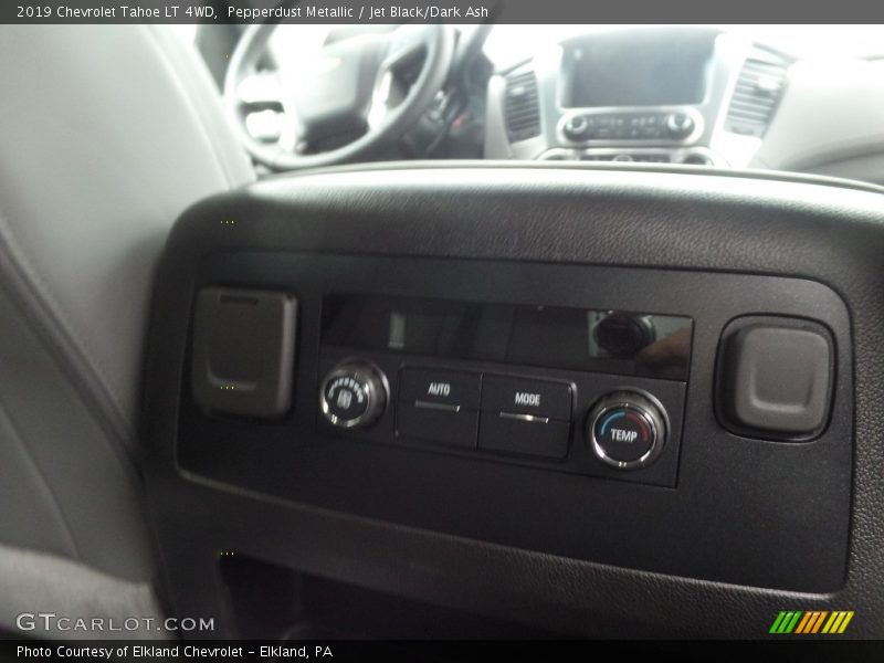 Pepperdust Metallic / Jet Black/Dark Ash 2019 Chevrolet Tahoe LT 4WD