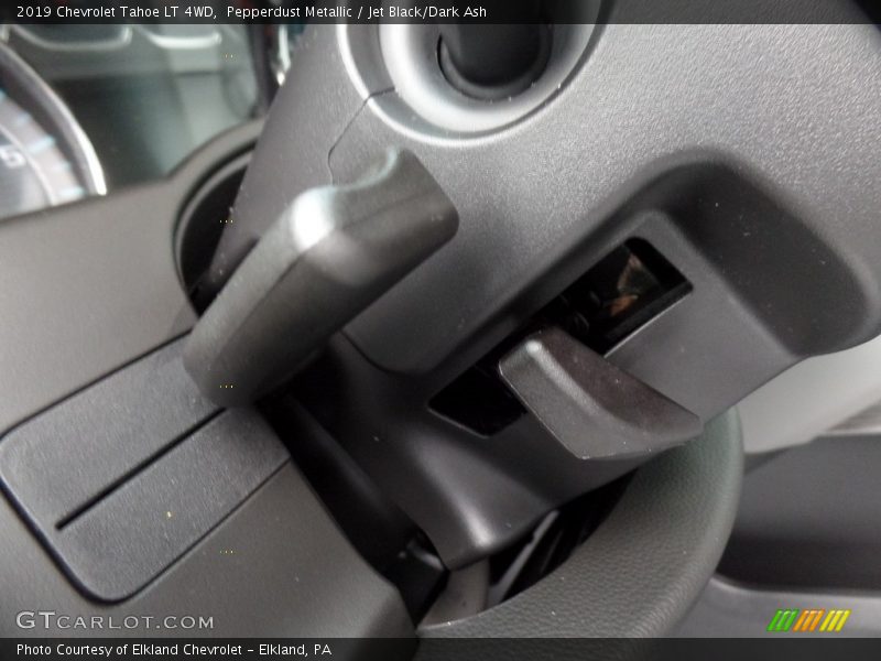 Pepperdust Metallic / Jet Black/Dark Ash 2019 Chevrolet Tahoe LT 4WD