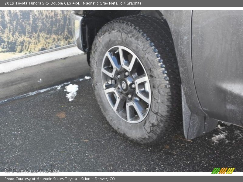 Magnetic Gray Metallic / Graphite 2019 Toyota Tundra SR5 Double Cab 4x4
