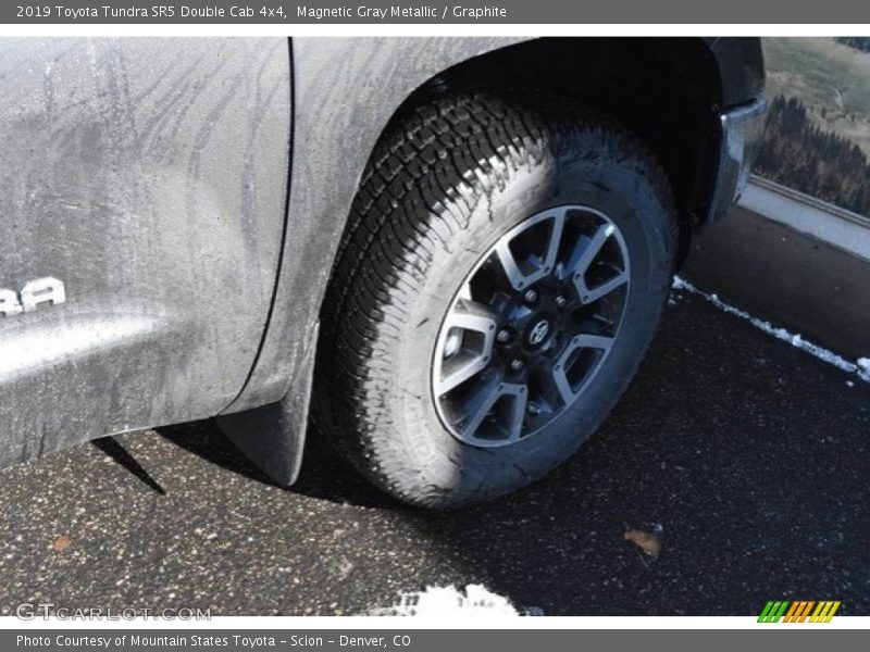 Magnetic Gray Metallic / Graphite 2019 Toyota Tundra SR5 Double Cab 4x4