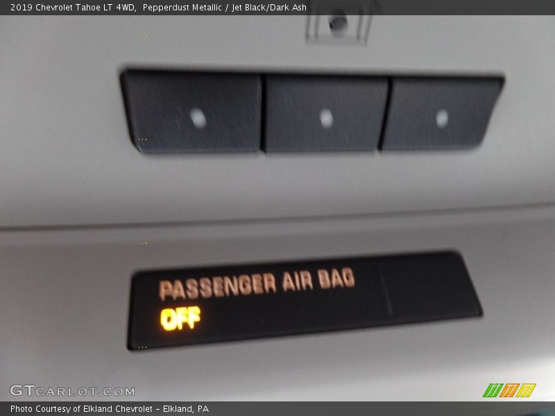 Pepperdust Metallic / Jet Black/Dark Ash 2019 Chevrolet Tahoe LT 4WD