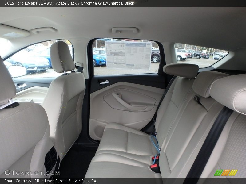 Agate Black / Chromite Gray/Charcoal Black 2019 Ford Escape SE 4WD