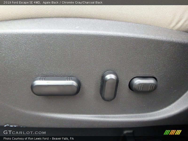 Agate Black / Chromite Gray/Charcoal Black 2019 Ford Escape SE 4WD