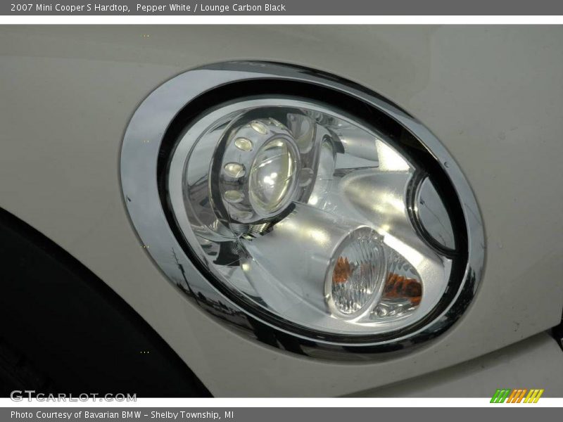 Pepper White / Lounge Carbon Black 2007 Mini Cooper S Hardtop