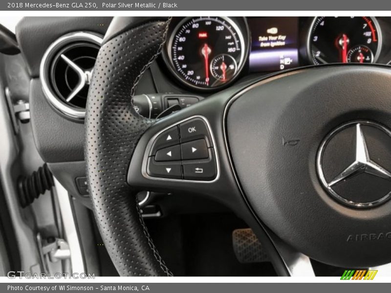 Polar Silver Metallic / Black 2018 Mercedes-Benz GLA 250