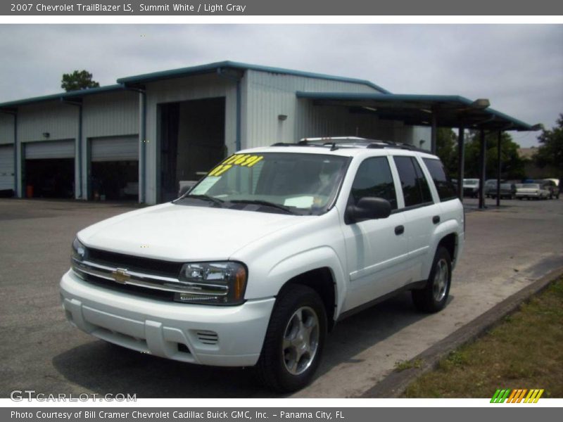 Summit White / Light Gray 2007 Chevrolet TrailBlazer LS