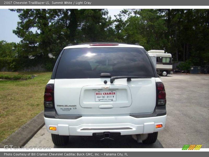 Summit White / Light Gray 2007 Chevrolet TrailBlazer LS
