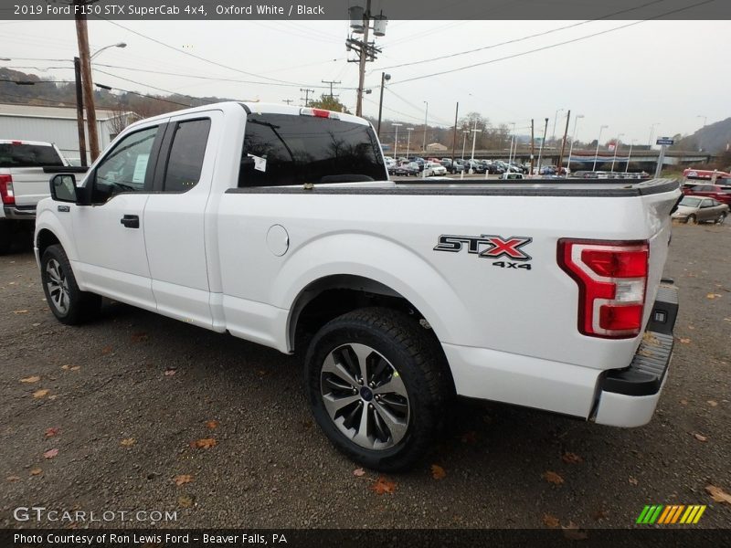 Oxford White / Black 2019 Ford F150 STX SuperCab 4x4