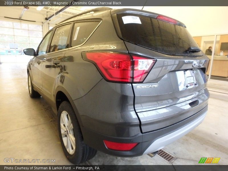 Magnetic / Chromite Gray/Charcoal Black 2019 Ford Escape SEL 4WD