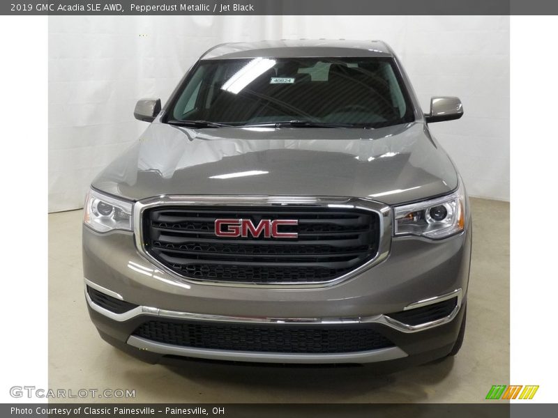 Pepperdust Metallic / Jet Black 2019 GMC Acadia SLE AWD