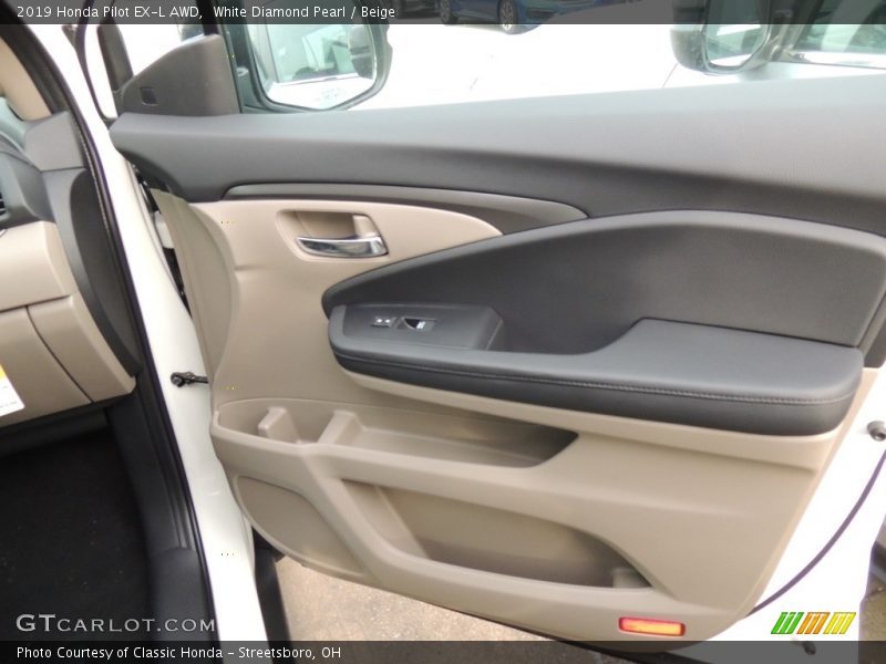 White Diamond Pearl / Beige 2019 Honda Pilot EX-L AWD