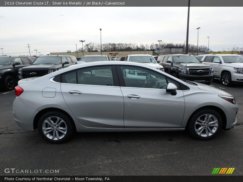 Silver Ice Metallic / Jet Black/­Galvanized 2019 Chevrolet Cruze LT
