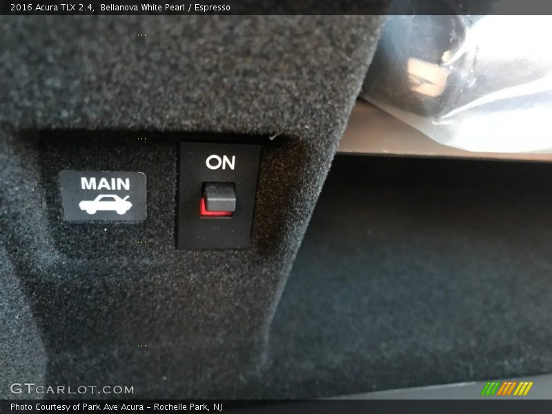 Bellanova White Pearl / Espresso 2016 Acura TLX 2.4