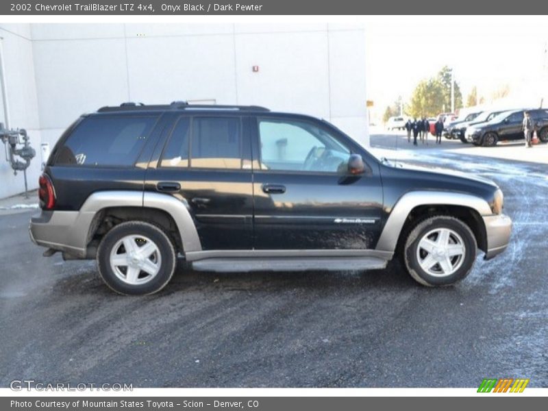 Onyx Black / Dark Pewter 2002 Chevrolet TrailBlazer LTZ 4x4