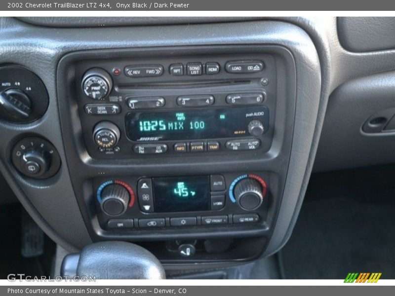 Onyx Black / Dark Pewter 2002 Chevrolet TrailBlazer LTZ 4x4