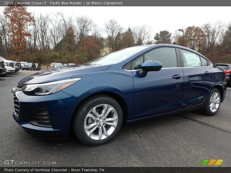 Pacific Blue Metallic / Jet Black/­Galvanized 2019 Chevrolet Cruze LT