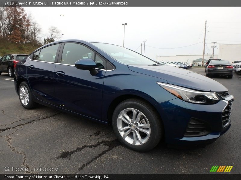 Pacific Blue Metallic / Jet Black/­Galvanized 2019 Chevrolet Cruze LT
