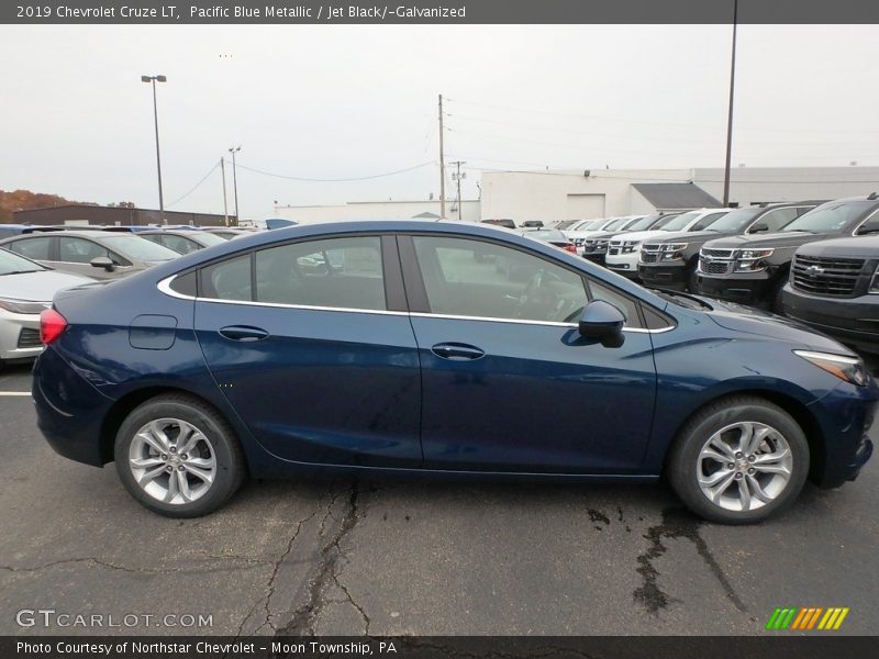 Pacific Blue Metallic / Jet Black/­Galvanized 2019 Chevrolet Cruze LT