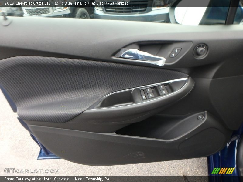 Pacific Blue Metallic / Jet Black/­Galvanized 2019 Chevrolet Cruze LT