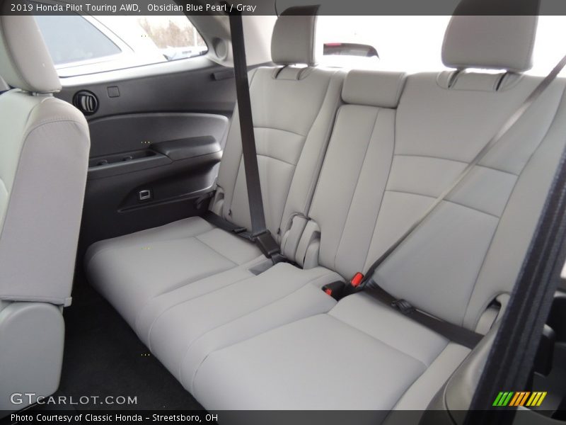 Obsidian Blue Pearl / Gray 2019 Honda Pilot Touring AWD