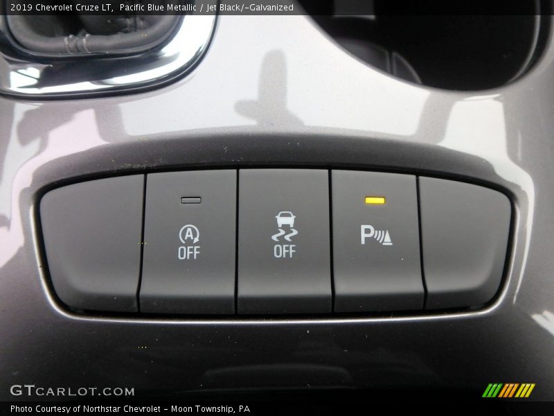 Pacific Blue Metallic / Jet Black/­Galvanized 2019 Chevrolet Cruze LT