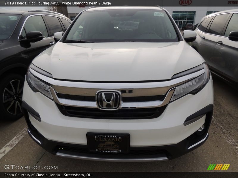 White Diamond Pearl / Beige 2019 Honda Pilot Touring AWD
