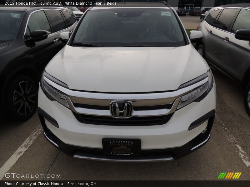 White Diamond Pearl / Beige 2019 Honda Pilot Touring AWD