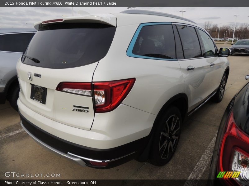 White Diamond Pearl / Beige 2019 Honda Pilot Touring AWD