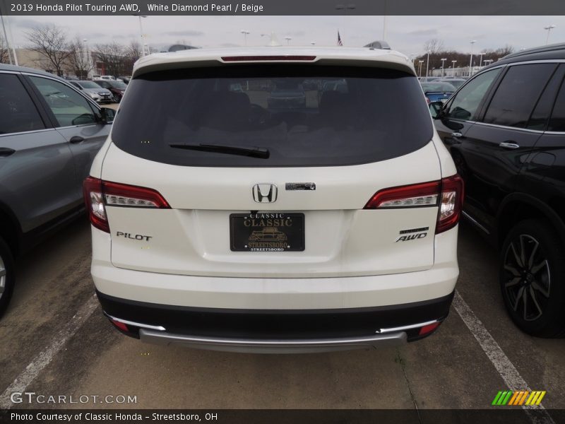 White Diamond Pearl / Beige 2019 Honda Pilot Touring AWD
