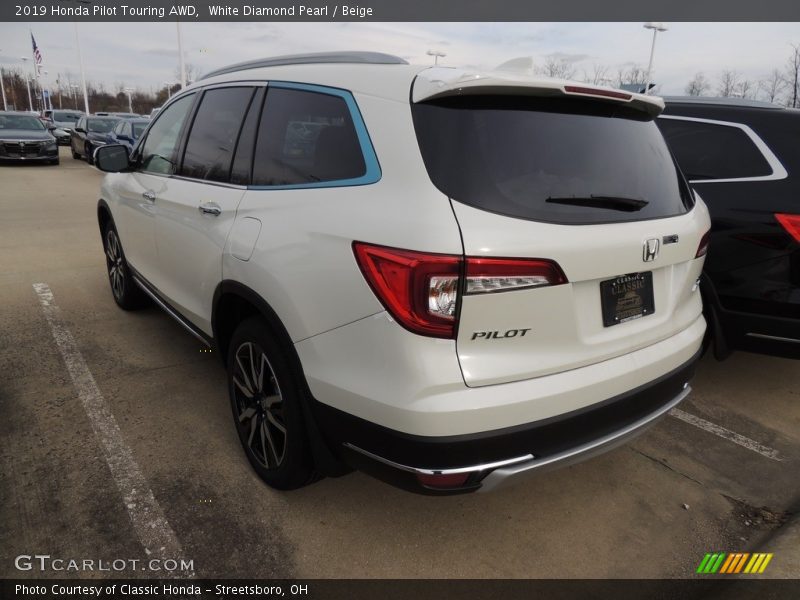 White Diamond Pearl / Beige 2019 Honda Pilot Touring AWD