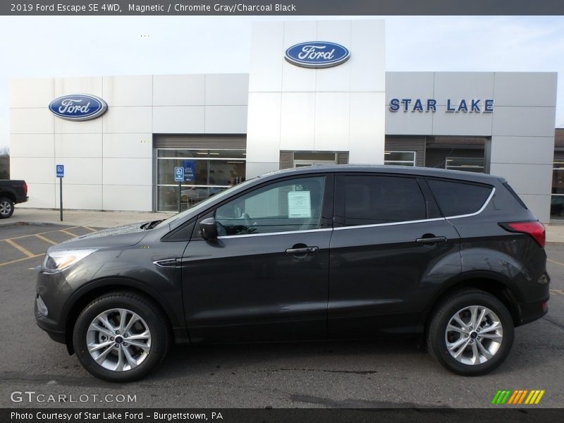 Magnetic / Chromite Gray/Charcoal Black 2019 Ford Escape SE 4WD