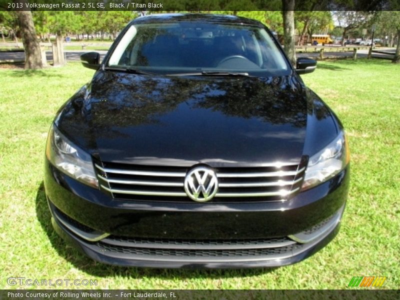 Black / Titan Black 2013 Volkswagen Passat 2.5L SE