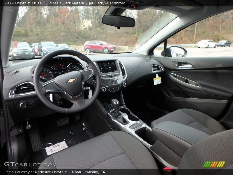 Mosaic Black Metallic / Jet Black/­Galvanized 2019 Chevrolet Cruze LS