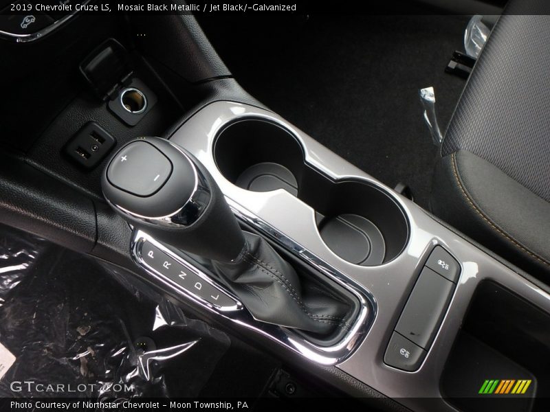 Mosaic Black Metallic / Jet Black/­Galvanized 2019 Chevrolet Cruze LS