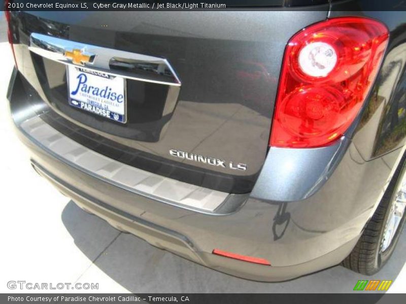 Cyber Gray Metallic / Jet Black/Light Titanium 2010 Chevrolet Equinox LS