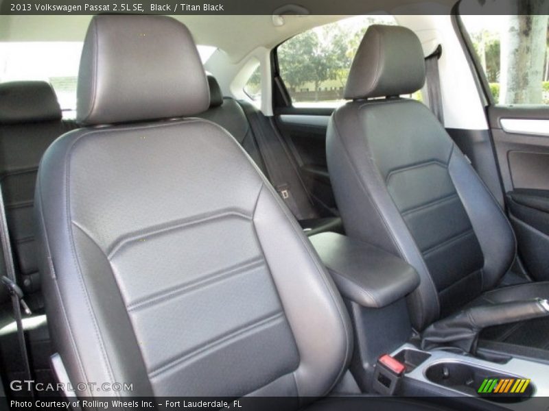 Black / Titan Black 2013 Volkswagen Passat 2.5L SE