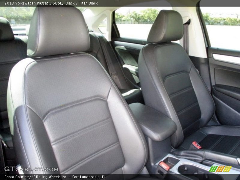 Black / Titan Black 2013 Volkswagen Passat 2.5L SE