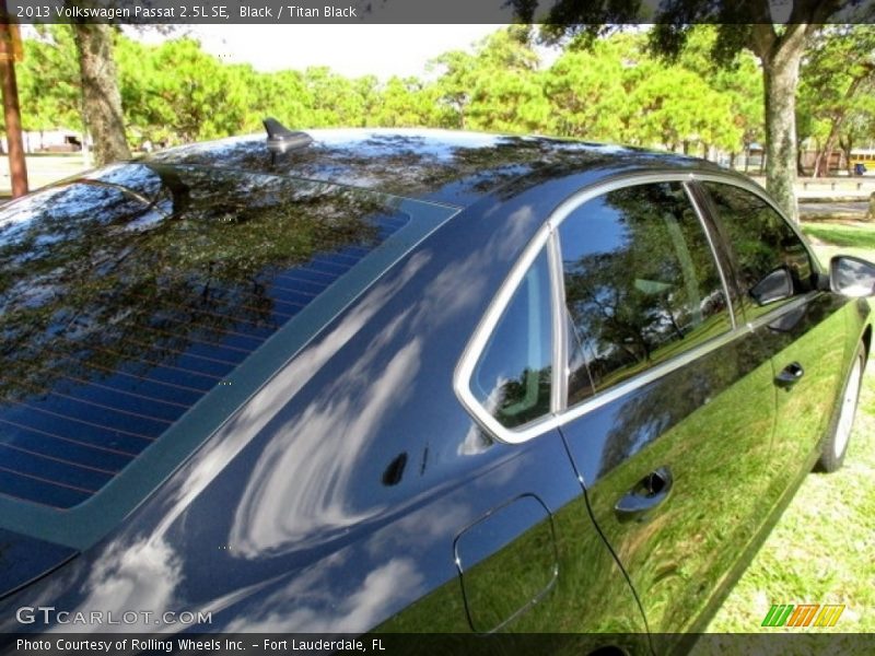 Black / Titan Black 2013 Volkswagen Passat 2.5L SE