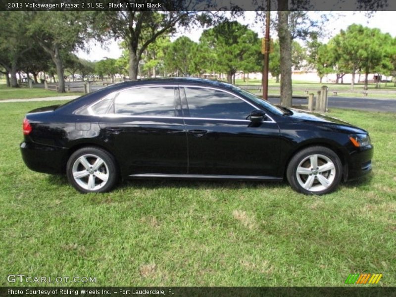 Black / Titan Black 2013 Volkswagen Passat 2.5L SE